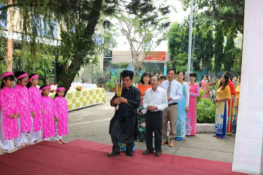 Tổ chức Lễ Giổ Tổ Hùng Vương  (10 tháng 3 Âm lịch Năm Đinh Dậu).